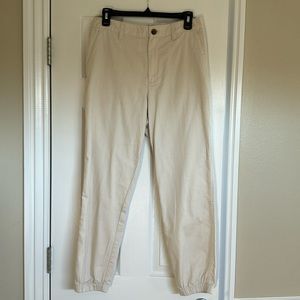 GAP Girlfriend Joggers Size 8 Neutral/Cream color